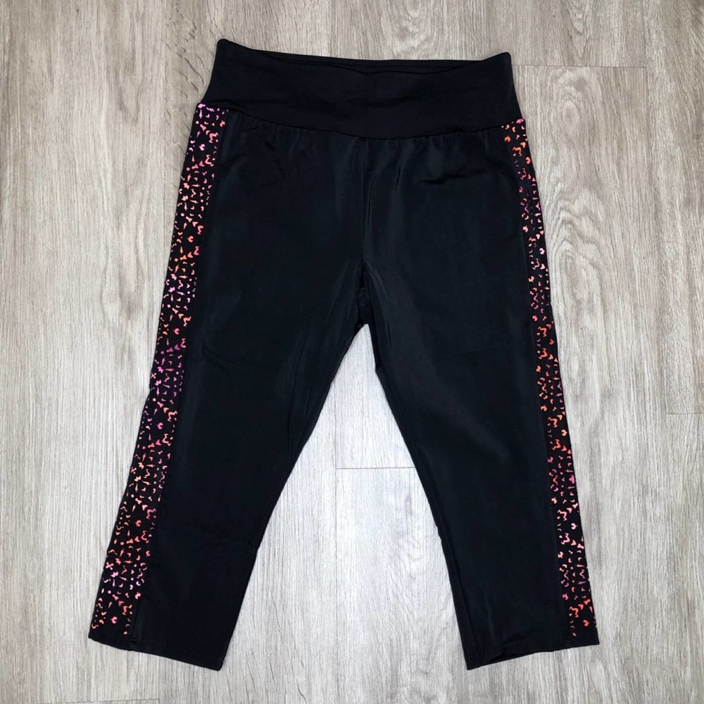 Swimsuits For All Women's Black/Pink Lazer Cut Out Sides Swim Capris sz 10